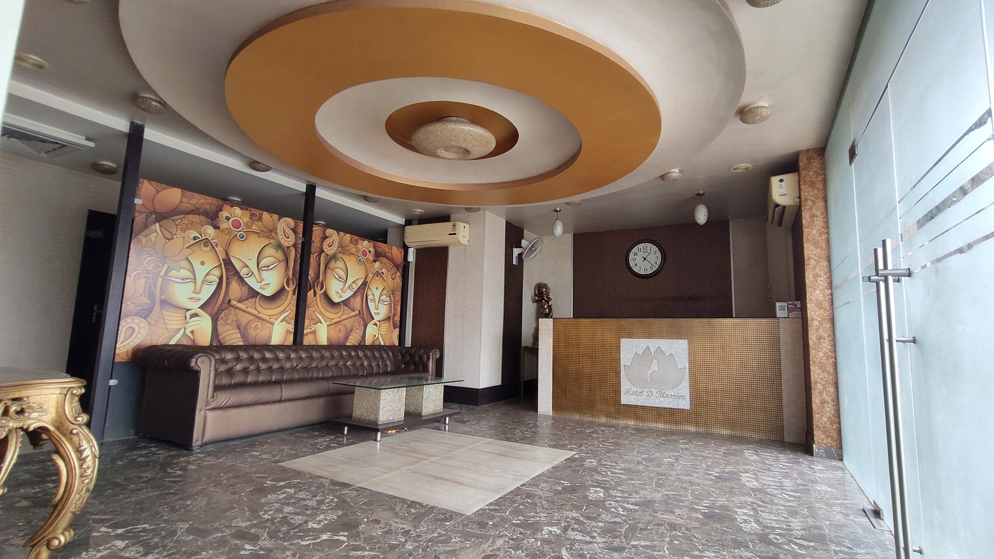 Main gallery