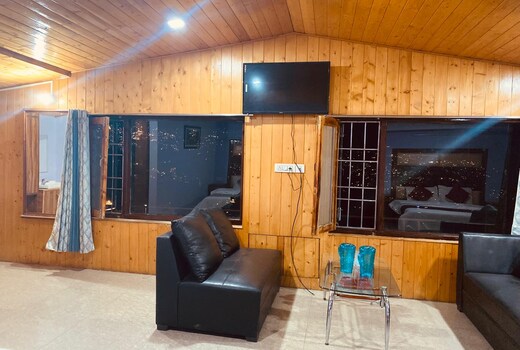 Chhiber Niwas B&B