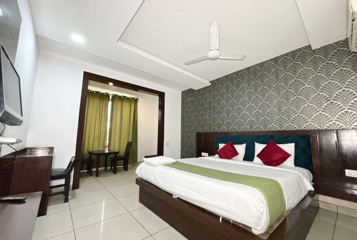 Hotel Areeba by The Golden Taj Group & Hotels