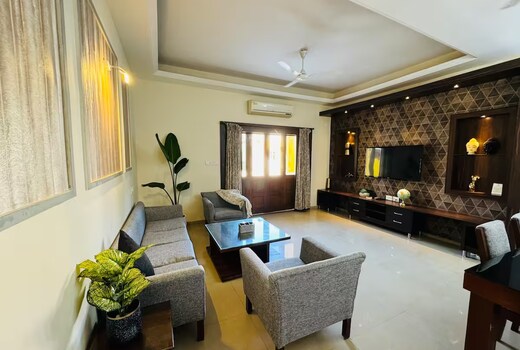 Mosaic Stays 3BHK Villa with Pool and Garden