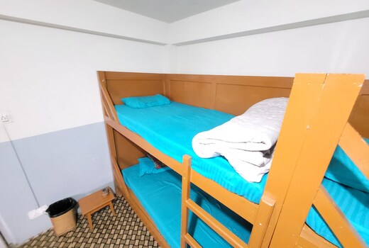 Pomlum Seven Triap Dorms