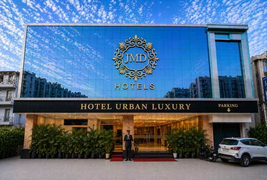 Hotel Urban Luxury by JMD Group