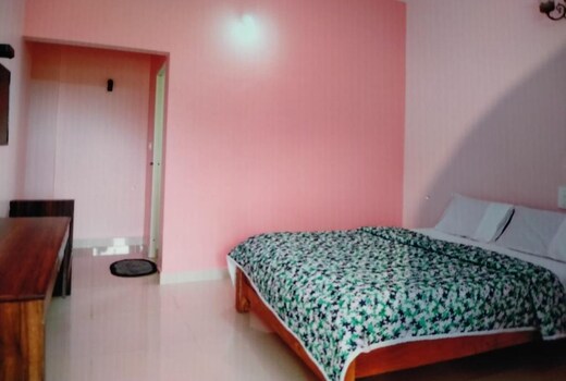 Gagan Giri Homestay