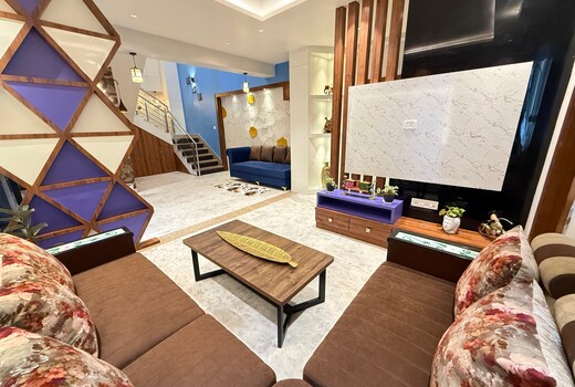 STAY AT CANDYS