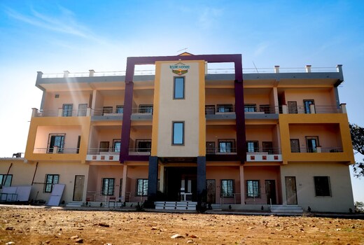 Resort Shivneri