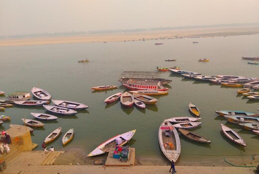 Maa Durga Inn | Near Kashi Vishwanath Temple