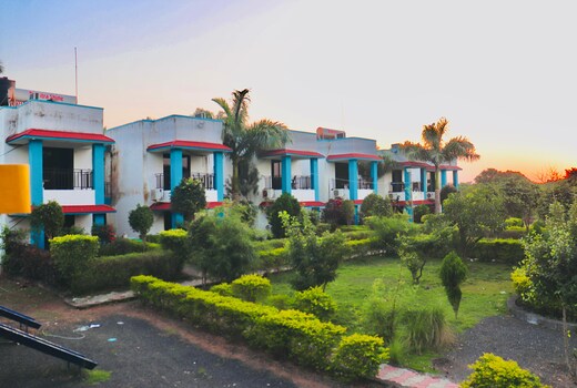 The Dreamland Resort