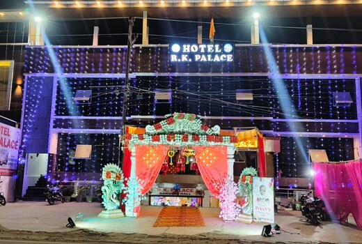 Hotel RK Palace