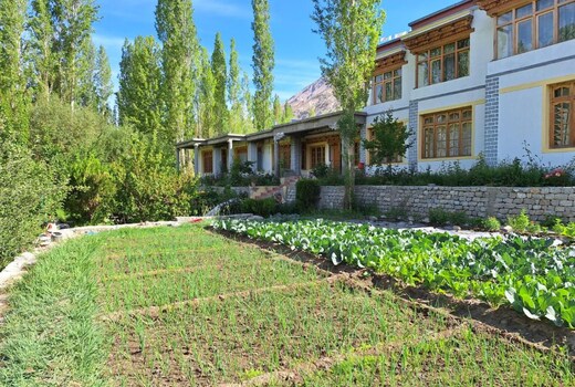 The Kailash Mansover hotel Sumur