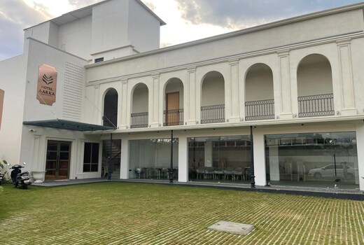 Hotel Aarka