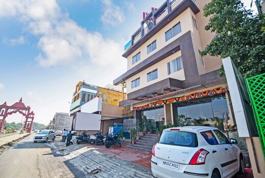 Hotel Kamad Giri