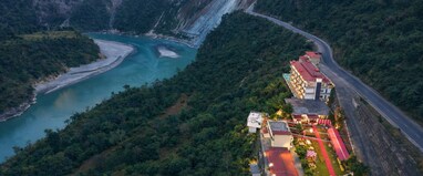 Samrat Hotel & Resort