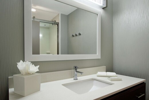Home2 Suites by Hilton Mobile I-65 Government Blvd