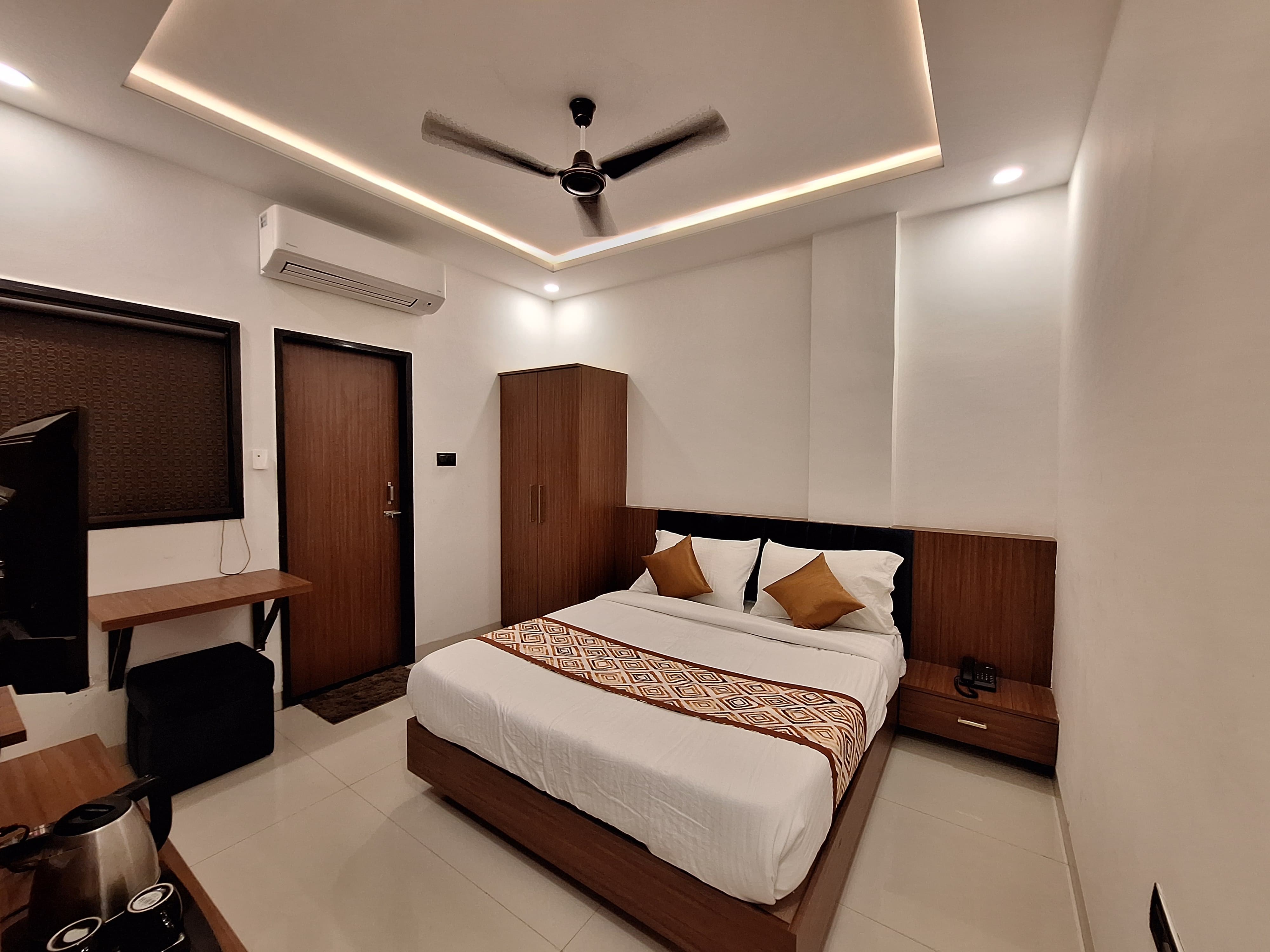 Hotel Jatin Bhopal