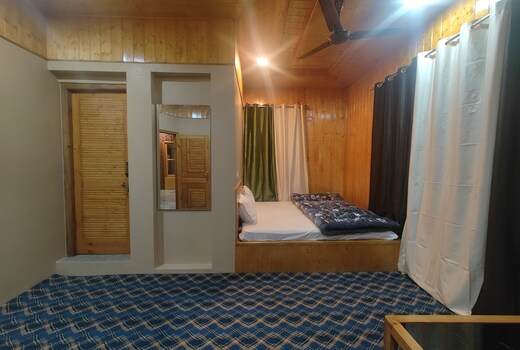 Wani's Woods In Guest House