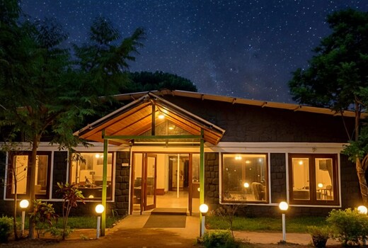 The Paradise Retreat