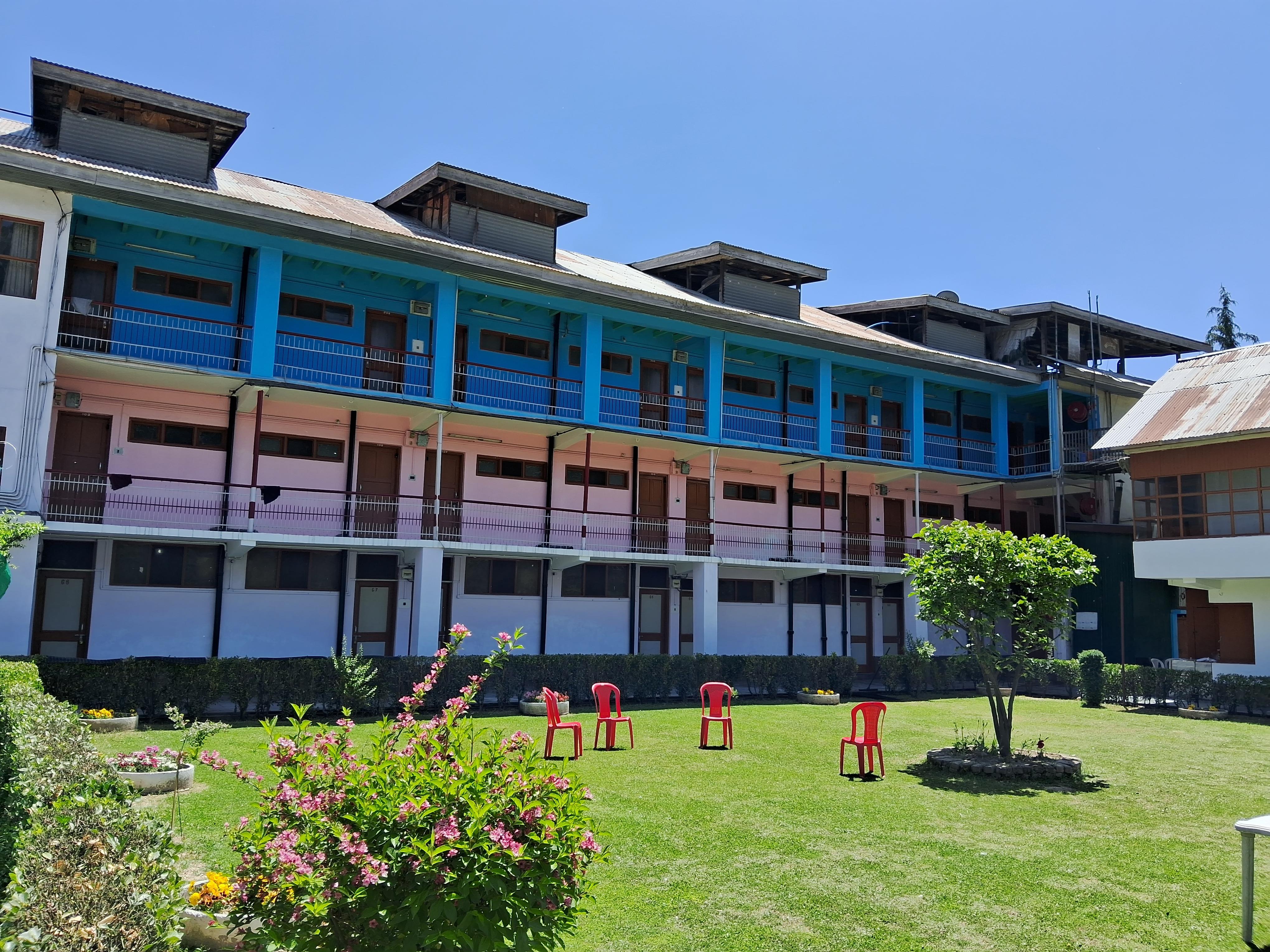 Hotel New Sahil Garden and Retreat