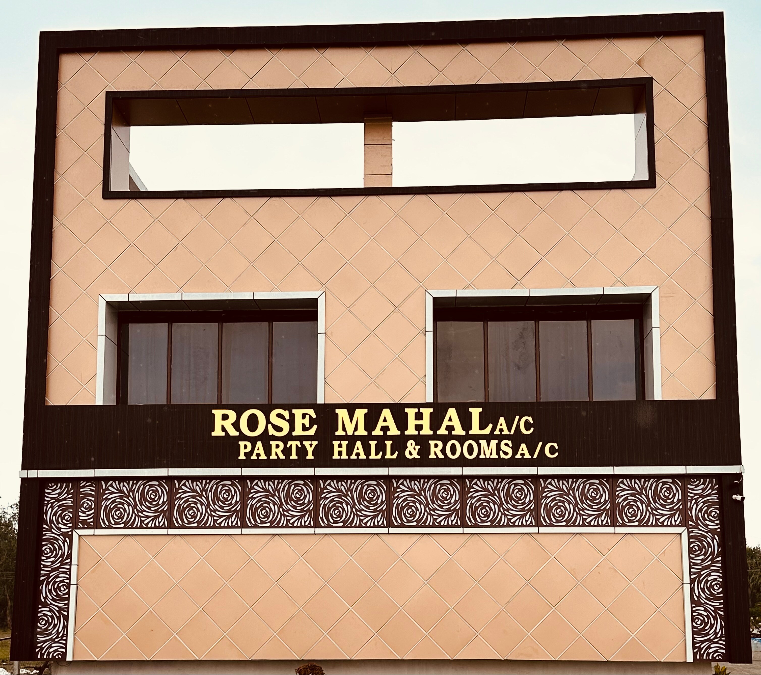 ROSE VILLAGE RESTAURANT