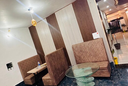Hotel Indian Lemon Tree
