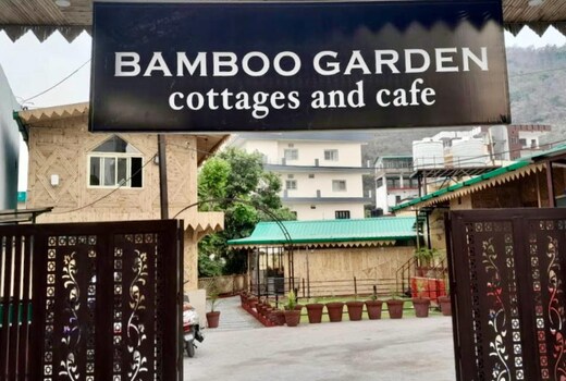 Bamboo garden cottages and cafe