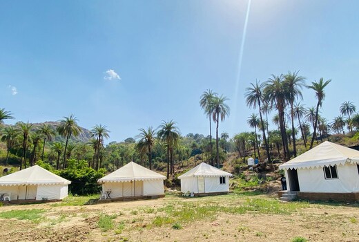 Richi Rich Tent Resort