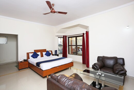 Hotel O MKB Guest House