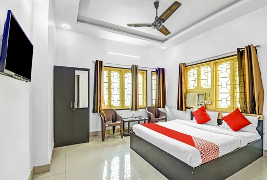 Hotel O Avalon Suites