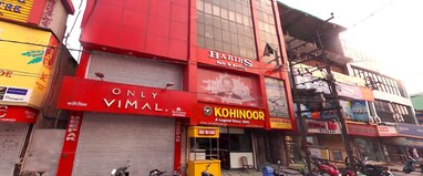 Kohinoor Stay and Restaurant Benachity