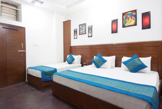Hotel payal near new Delhi railway station