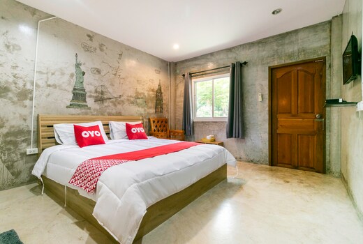 The Rome Resort