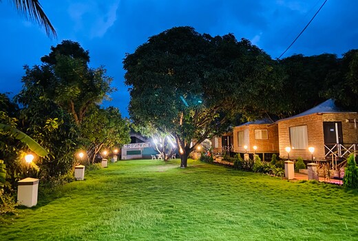 Virasat Resort, Wai