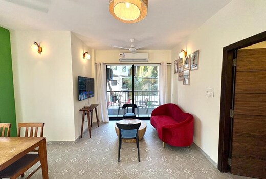 Peaceful Refined 1BHK Velvet Escape in Candolim Goa