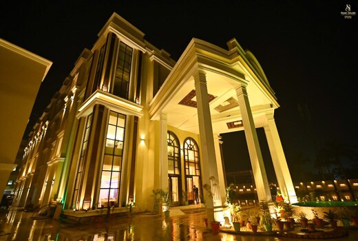 Hotel Krinoscco, Ayodhya