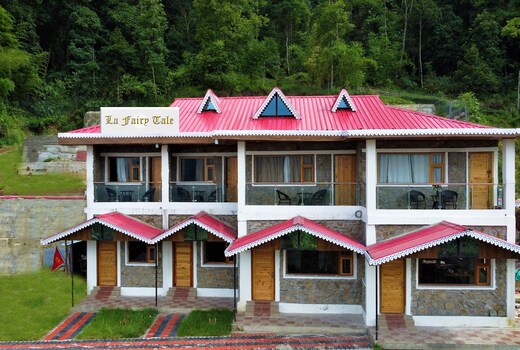 LA FAIRY TALE HOMESTAY
