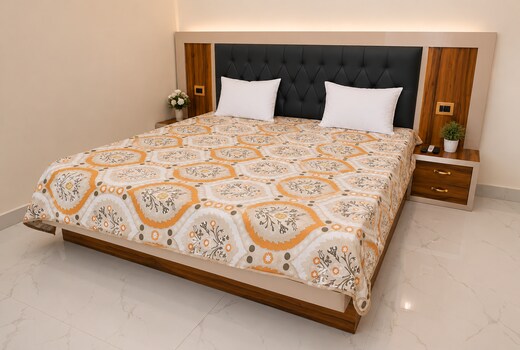 Hotel Ramkesarrai Near Shri Ram Janmabhoomi Temple, Ayodhya