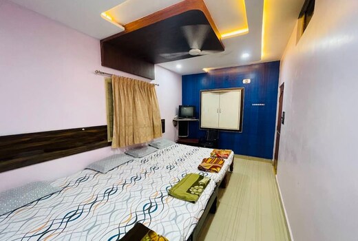 Ashok Stay and Restaurant Hampi
