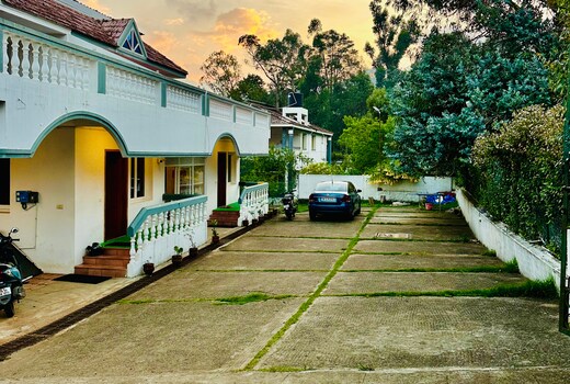 Avothar Stays | Arynass House