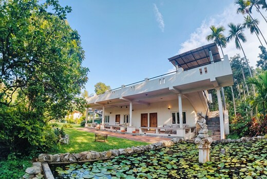 Moonstone Cottage 4BR in Coorg by Homeyhuts
