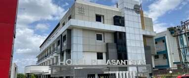 Hotel Pleasant Stay