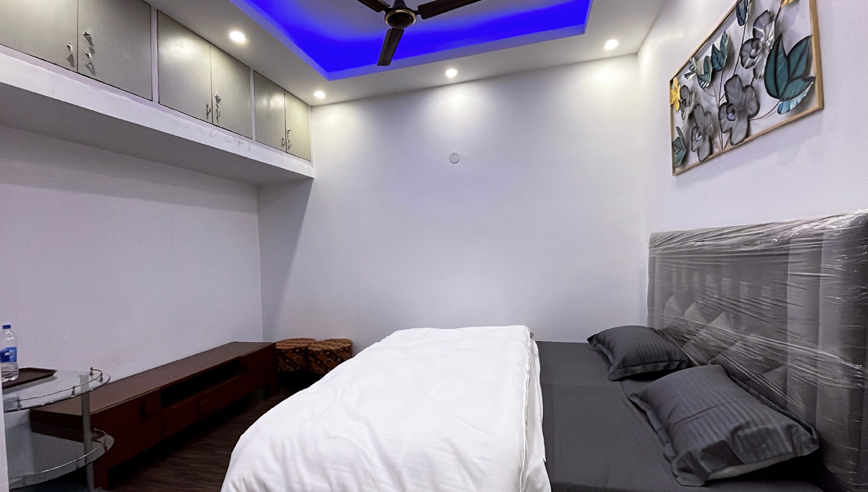 Nagpal Studio Apartment at Malviya Nagar