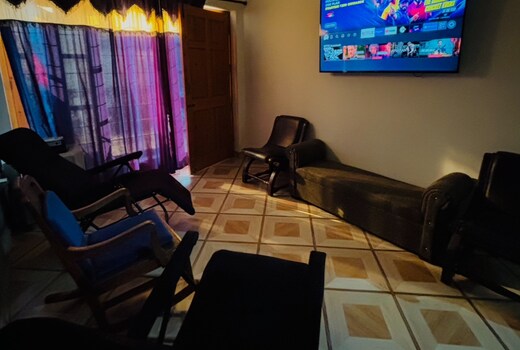 SURESH HOMES