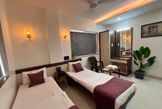 Hotel Rau Loadging