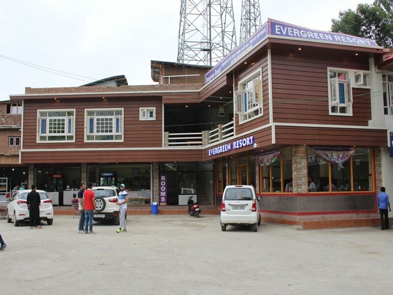 Evergreen Resorts