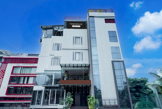 Super Townhouse IIM Bangalore Formerly Hotel Onyx