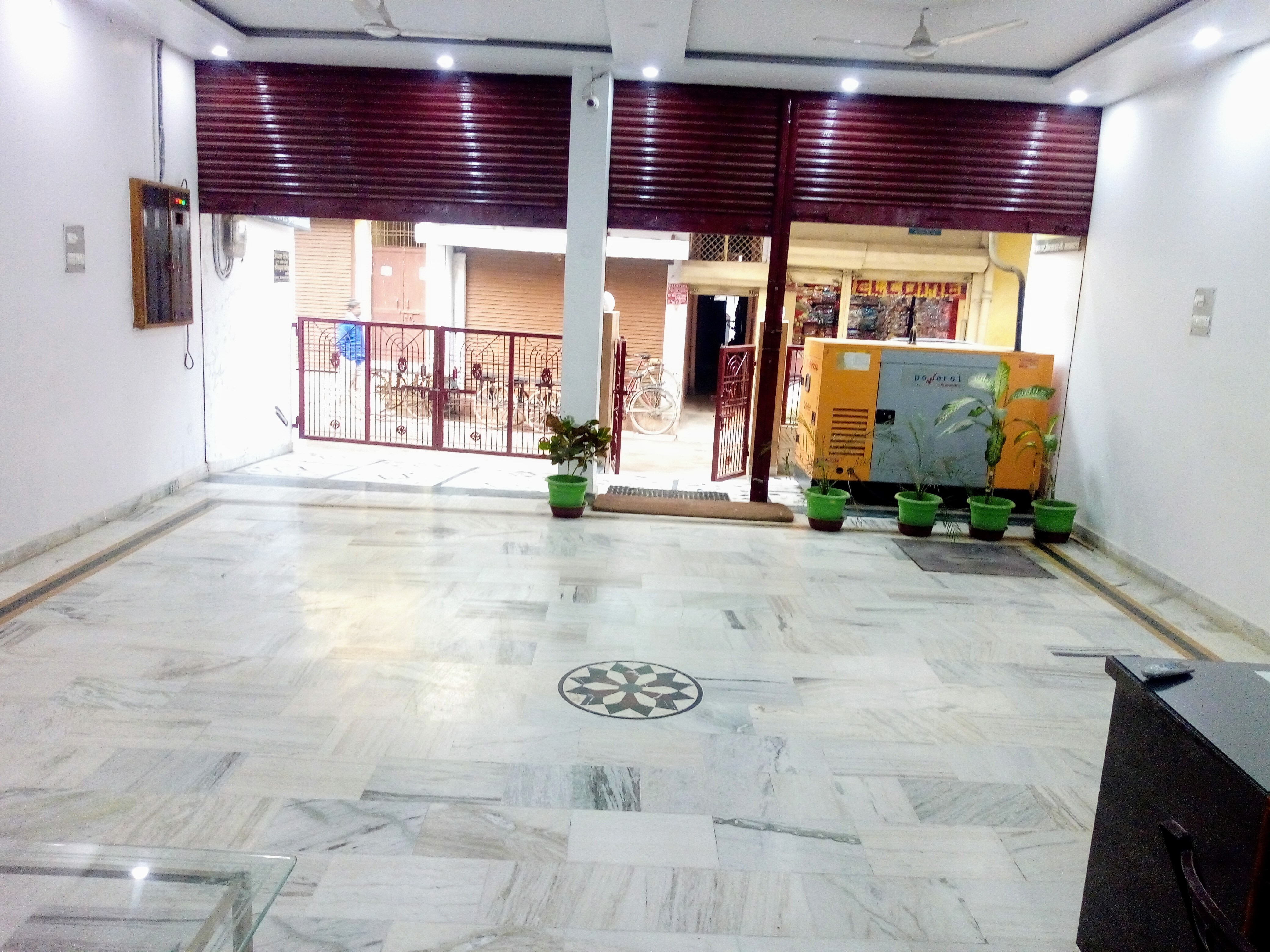 Main gallery