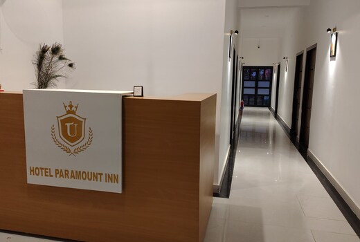 Hotel Paramount Inn