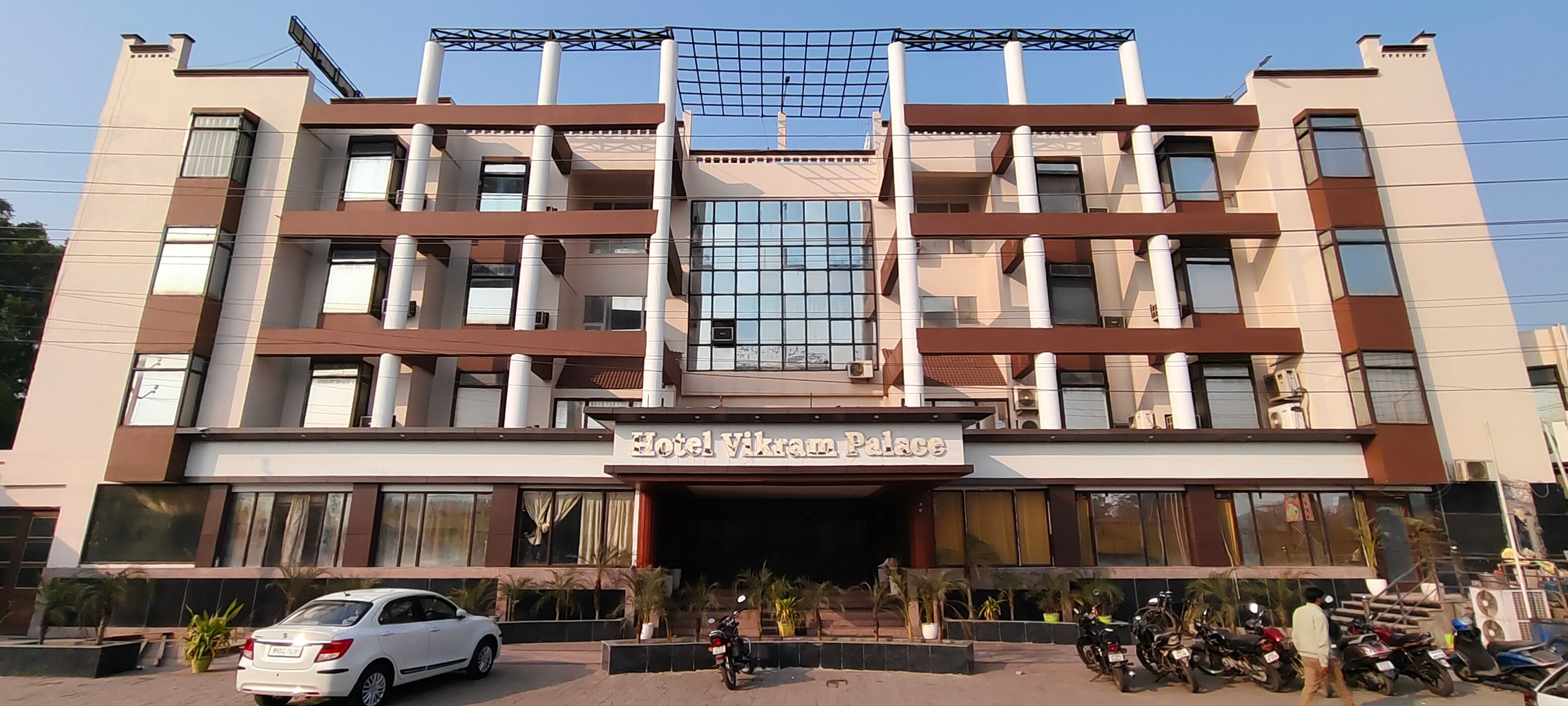 Hotel Vikram Palace