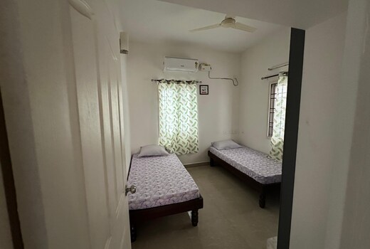 JOY HOME - APT STAYZ HOSTEL