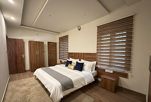 Honeymoon holidays