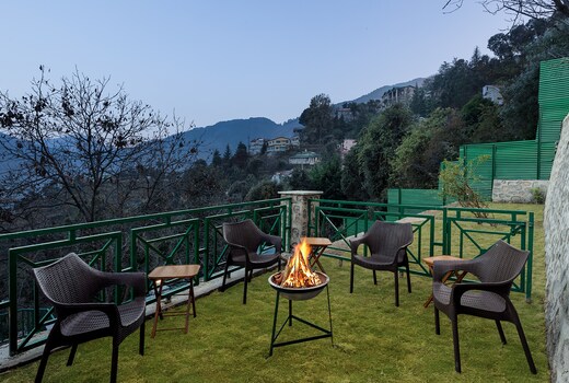 V are Family Lion's Den Garden Wing | 3BR in 7BHK hill-top luxury Estate with Bonfire & BBQ